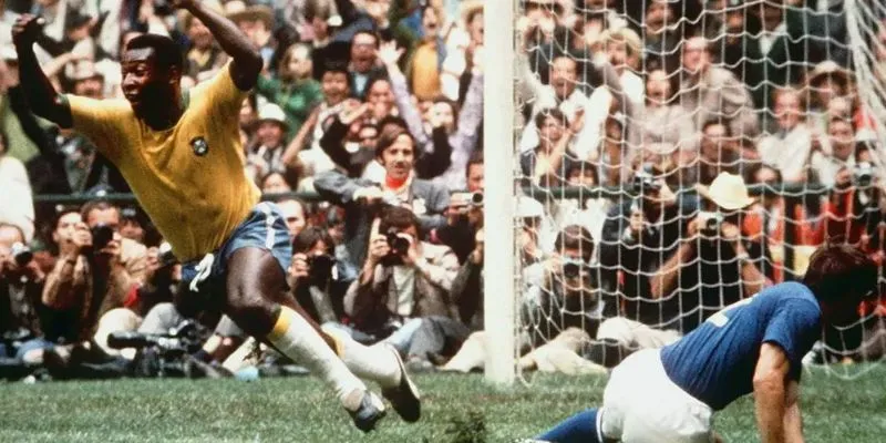 Những cột mốc đáng nhớ trong sự nghiệp của huyền thoại Pele